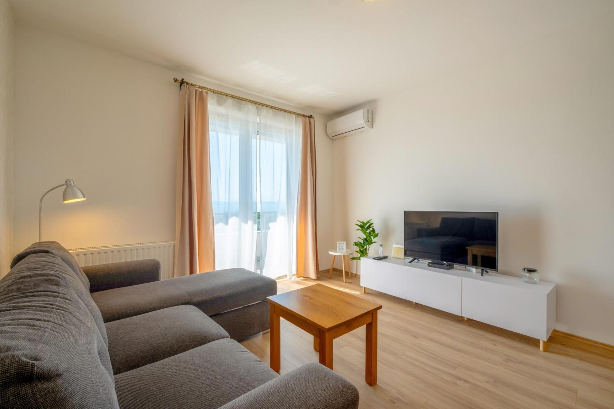 Myflat Club 218 Gold II Wellness Apartment Siófok Exterior foto